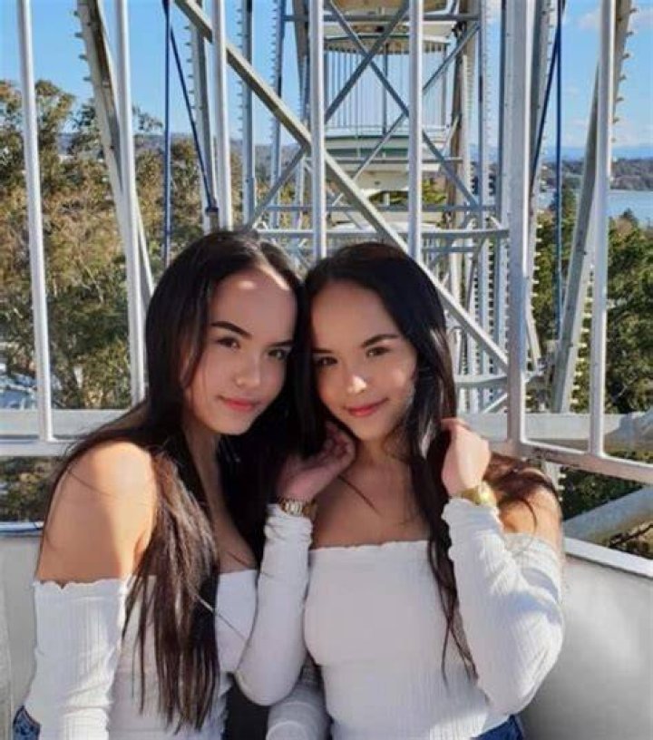10 Potret The Connell Twins, Si Kembar Selebgram yang Seksi Abis