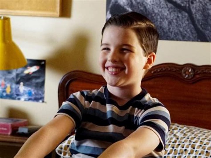 13 anos de Iain Armitage Conhe&ccedil;a as curiosidades do pequeno Sheldon Cooper