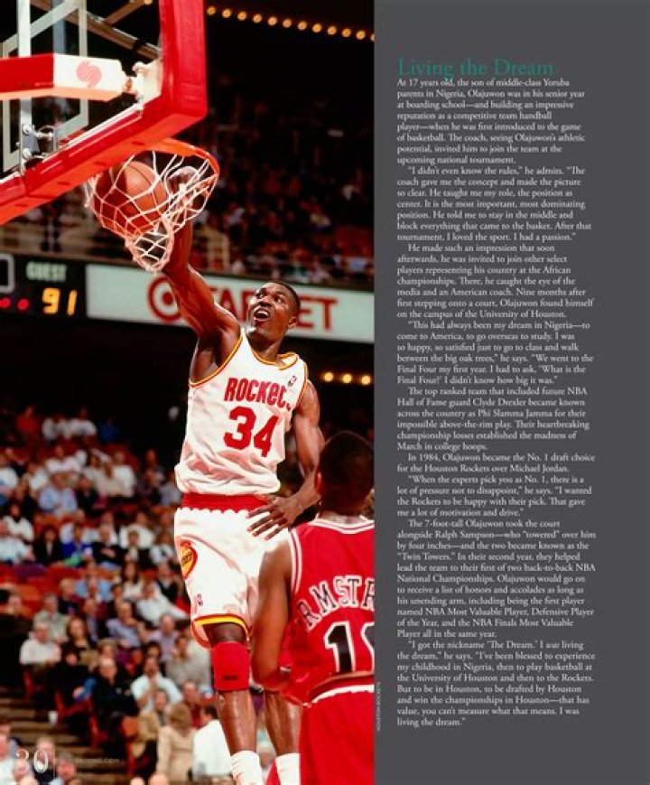 15 Facts About Hakeem Olajuwon [2024]