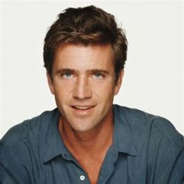 20 Pictures of Mel Gibson When He Was Young