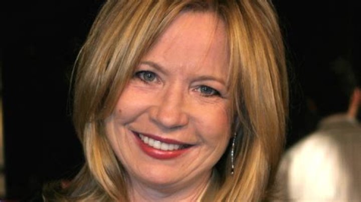 32 Facts About Debra Jo Rupp
