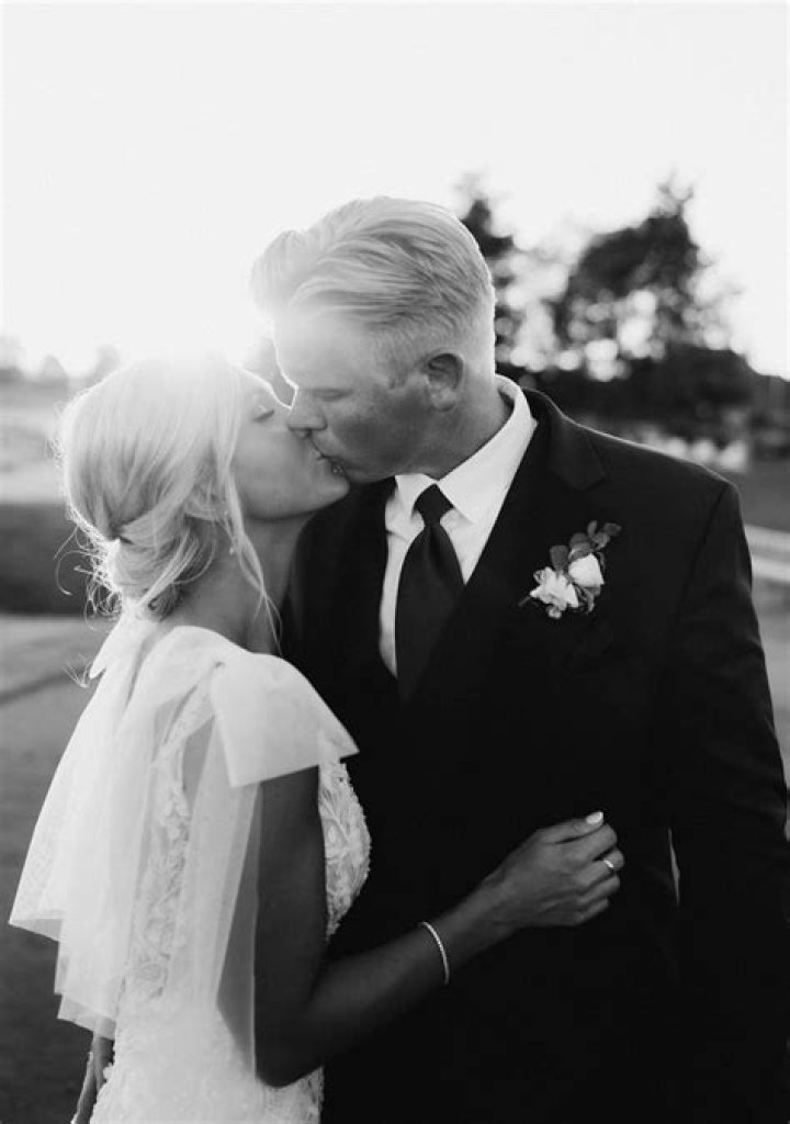 5 minutes with... Michigan wedding photographer Shanell Photography