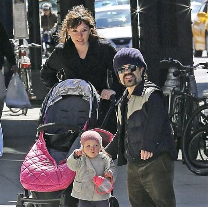 7teen Peter Dinklage went out with his family in New York