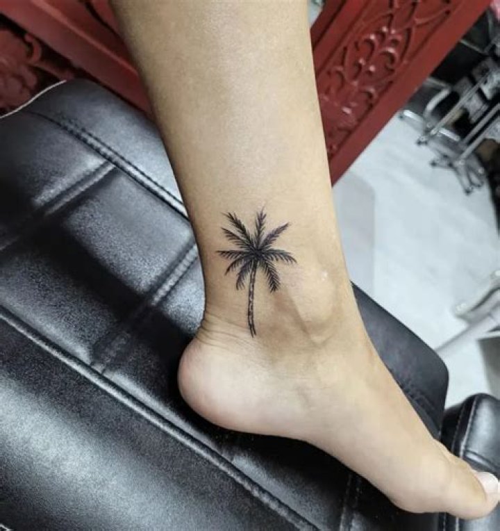 95 Calming Palm Tree Tattoo Ideas With Soothing Visuals