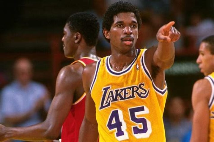 A.C. Green Iconomy