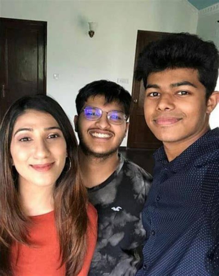 Actor Vijay Daughter Divya Gallery vrogue.co