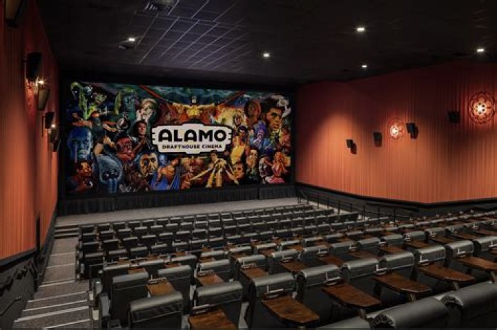 Alamo Drafthouse's "Support Local Cinemas" Series Continues With DAZED