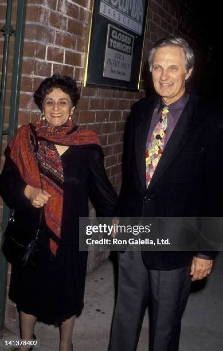 Alan Alda and Wife Arlene Are 'Having a Good Time' Amid Coronavirus