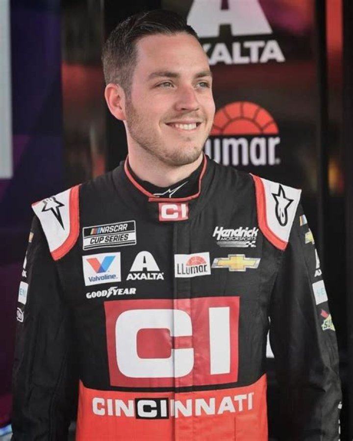 Alex Bowman Age, Wiki, Height, Family, Girlfriend, Net Worth