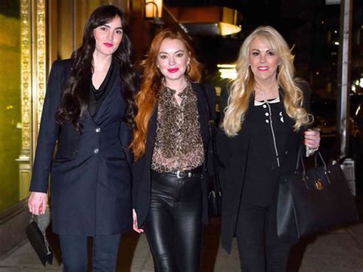 Aliana Lohan Says Sister Lindsay Is a 'Born Mama' amid Baby News