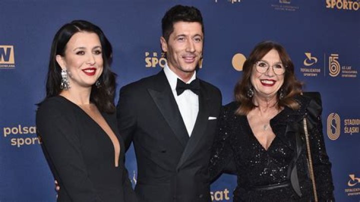 All About Iwona Lewandowska's Father