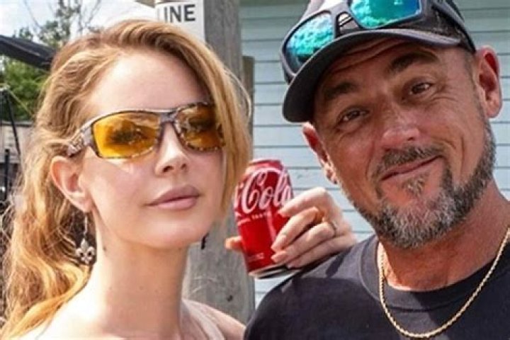 All About Lana Del Rey's Parents, Robert Grant and Patricia Hill