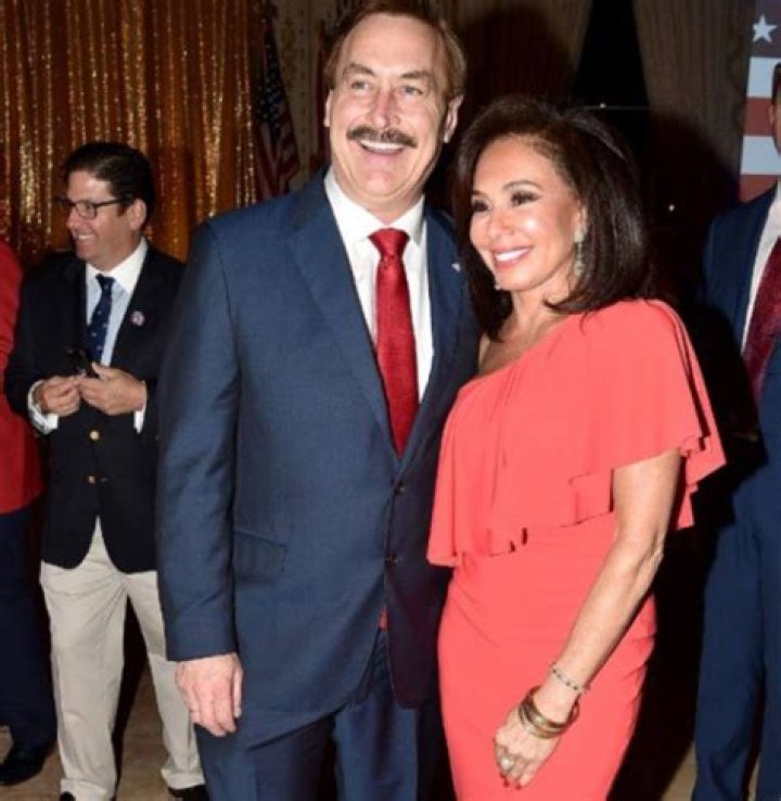 All About Mike Lindell S Ex Wife Dallas Yocum Wealthy Celebrity Hot