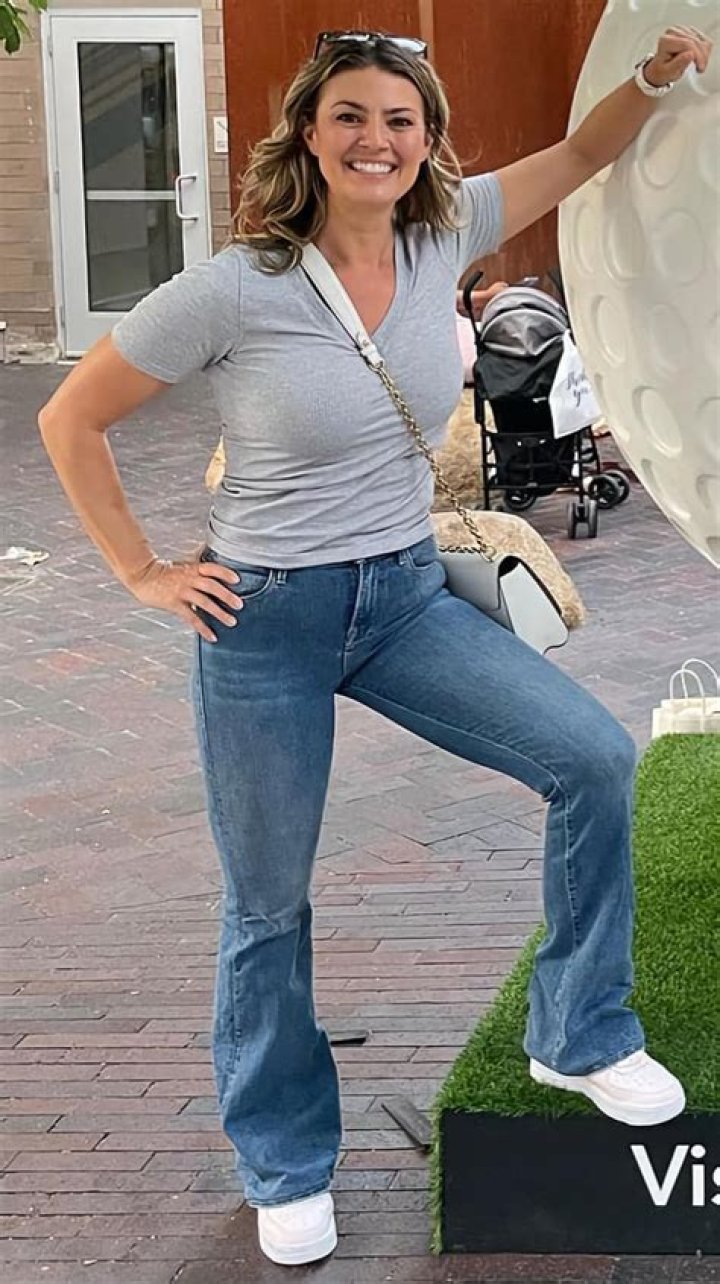 Amanda Balionis Renner CBS reporter r/hot_reporters