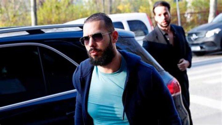 Andrew Tate incriminato per traffico di esseri umani e stupro ecco