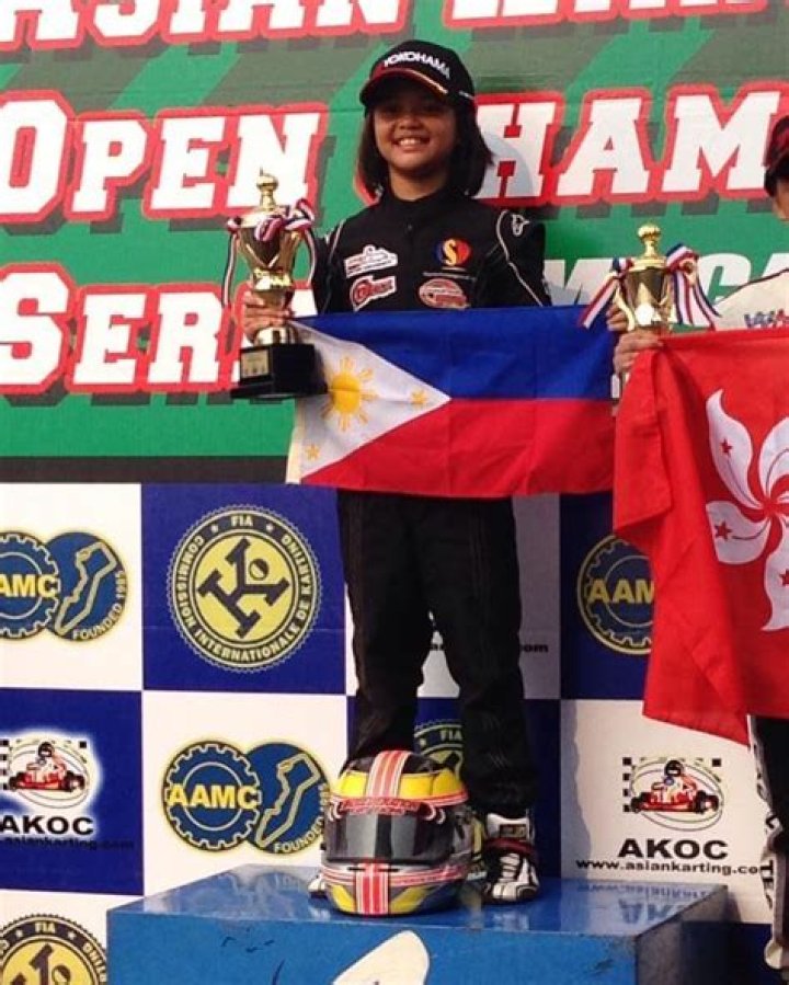 Angela Lee teaches Filipina Formula 3 W Series racecar driver Bianca