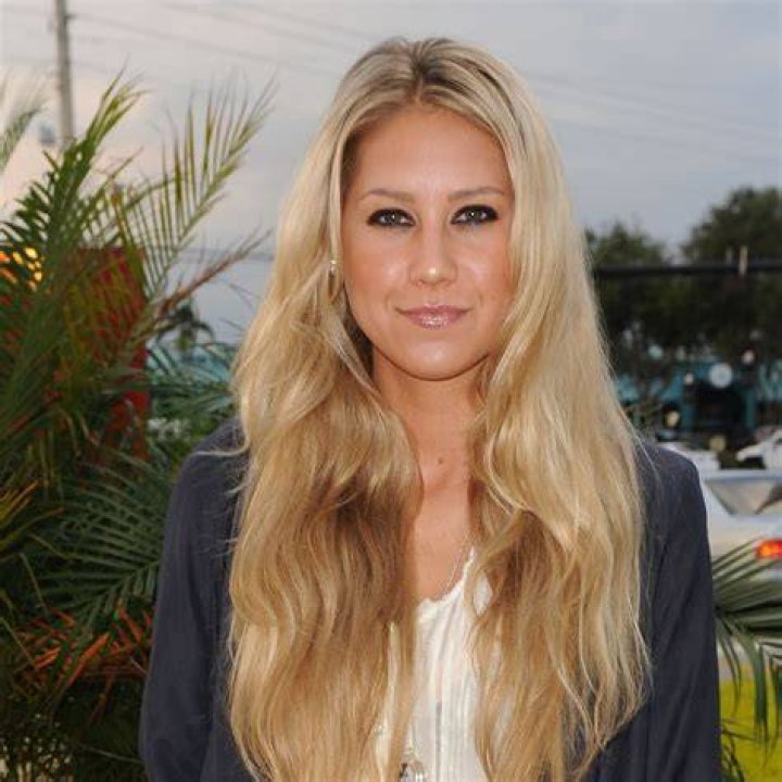 Anna Kournikova's Age: Get The Latest Scoop On The Tennis Star's Birthday