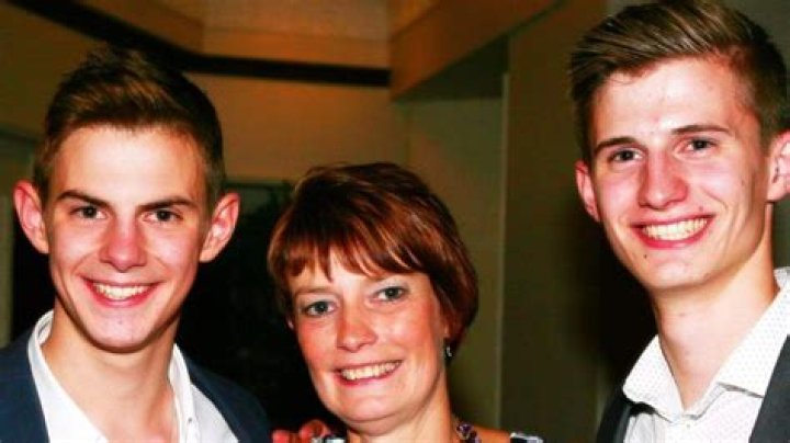 Anne Clayton British woman dead after hitting tree skiing in French
