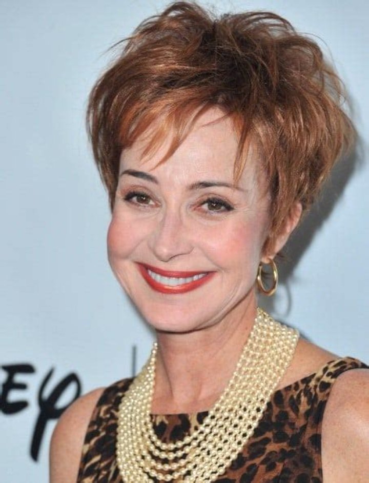 Annie Potts Net Worth , Salary, Age, Height, Weight, Bio, Family, Career