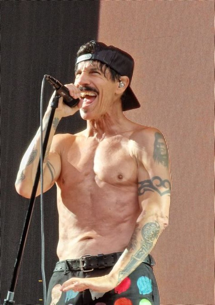 Anthony Kiedis Gay; No, He Is Not Gay, Wife Or Girlfriend