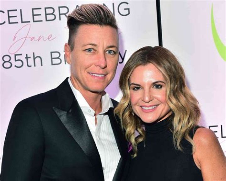 Are Glennon Doyle and Abby Still Married? Who's her ExHusband?
