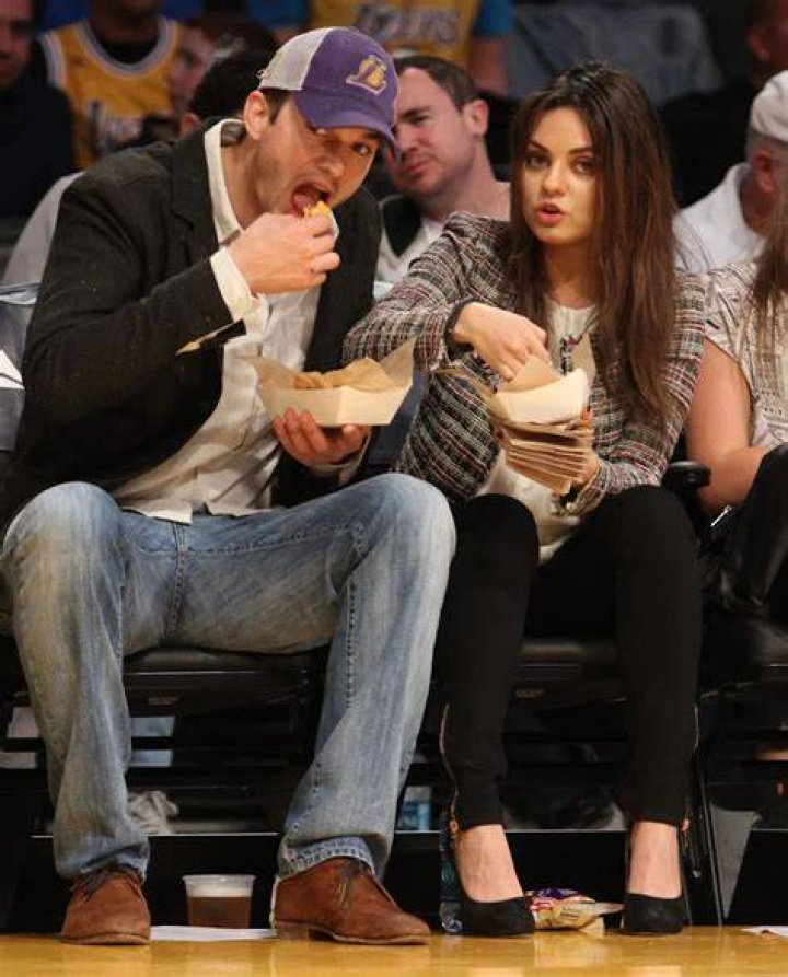 Ashton Kutcher & Mila Kunis Got Married (For Real This Time)