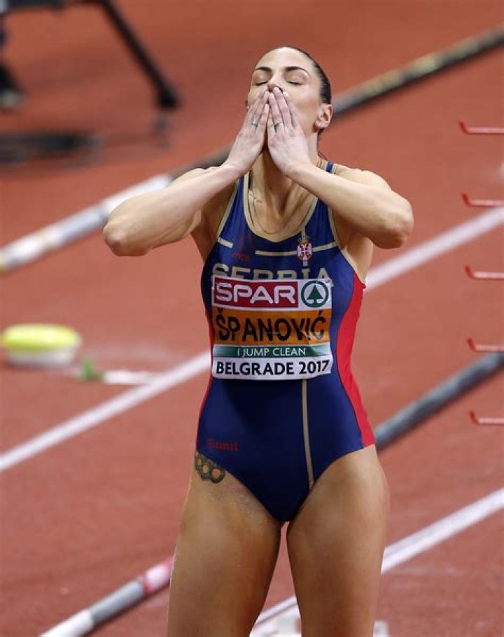 ATLETIKA Ivana &Scaron;panović porukom obradovala navijače (VIDEO) Atletika