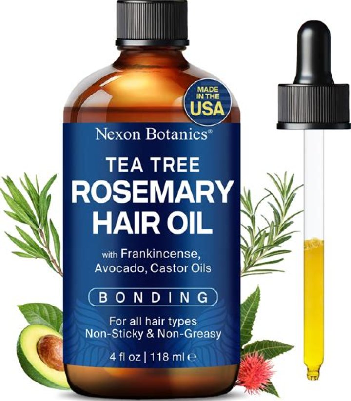Avocado oil + rosemary oil, that is a perfect duo for hair