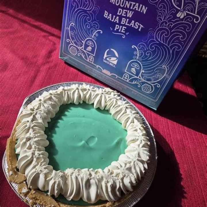 Baja Blast Pie: A Tropical Dessert Adventure