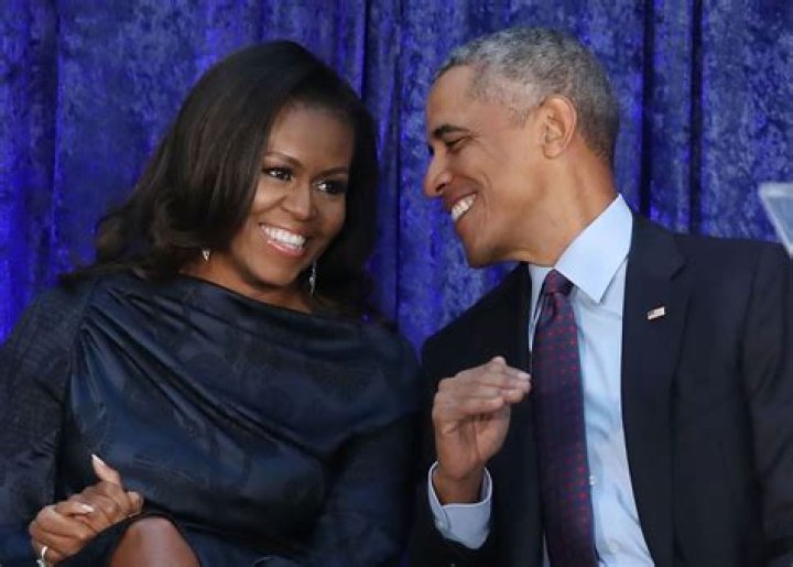 Barack Obama Valentine's Day Tribute to Wife Michelle, Daughters