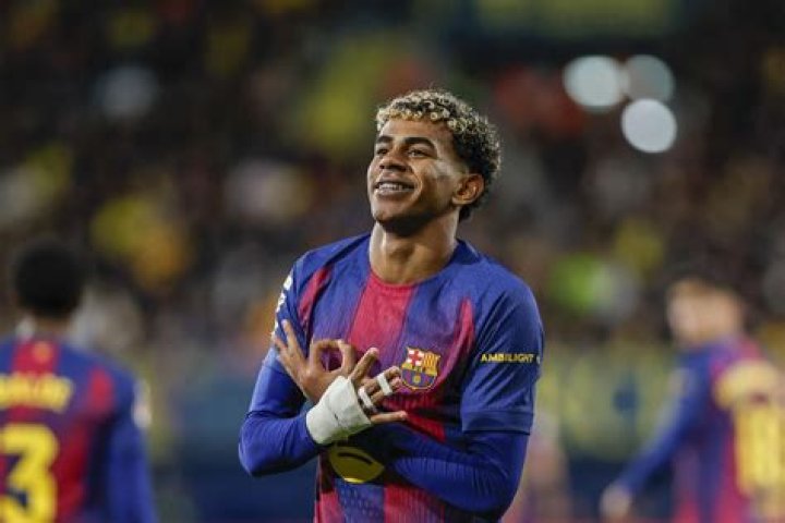 Bar&ccedil;aJuwel Lamine Yamal vor Berufung in die Seleccion