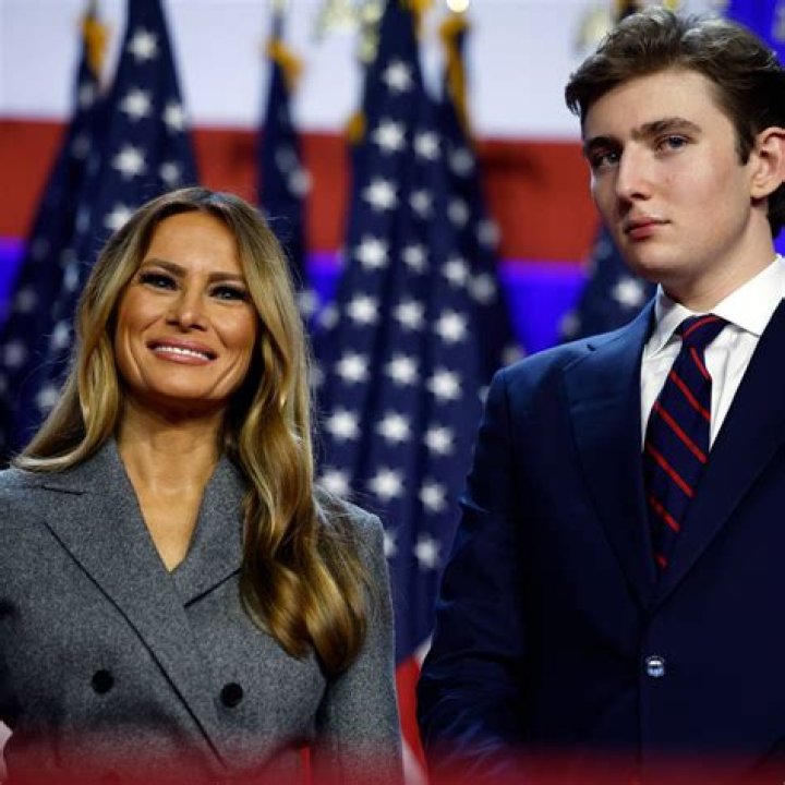 Barron Trump's Girlfriend: A Glimpse Into His Life