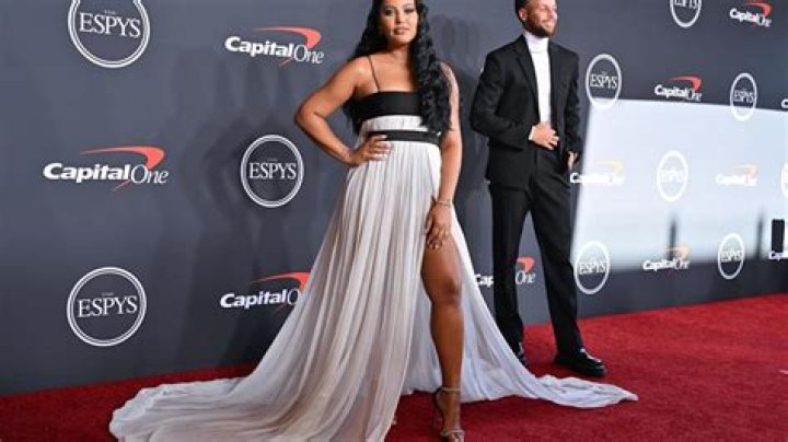 Beautiful Woman NBA Star Steph Curry has Dated Ayesha Curry YouTube