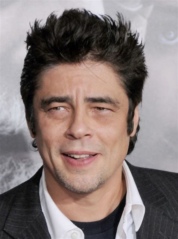 Benicio del Toro Age, Weight, Height, Measurements Celebrity Sizes