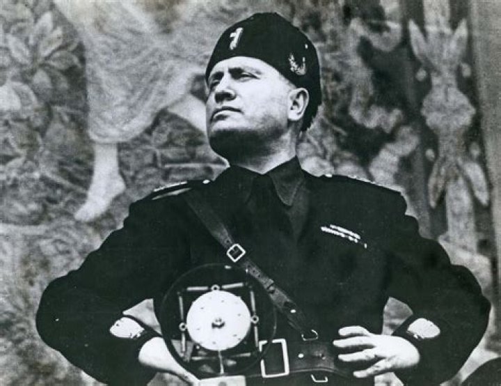 Benito Mussolini's Death Inside The Brutal Execution Of Il Duce