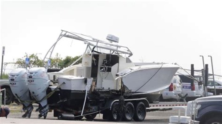 Boat collision in Great South Bay leaves 2 dead Newsday