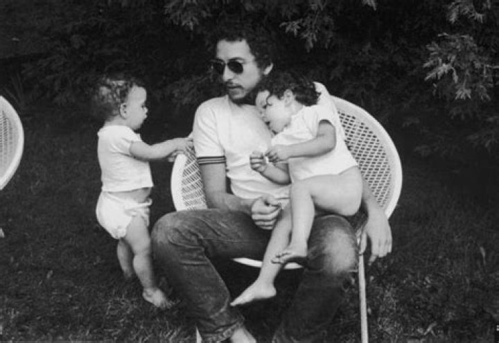 Bob Dylan as &ldquo;Father&rdquo; 26 Photos Page 2 NSF Music Magazine