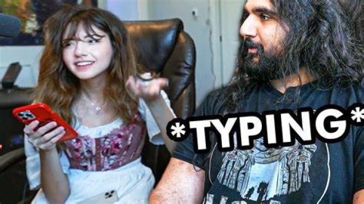 Bonnie asks Esfand Why Is He Typing All The Time... YouTube