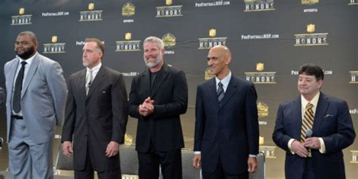 Brett Favre, Orlando Pace lead new inductees into Pro Football Hall of
