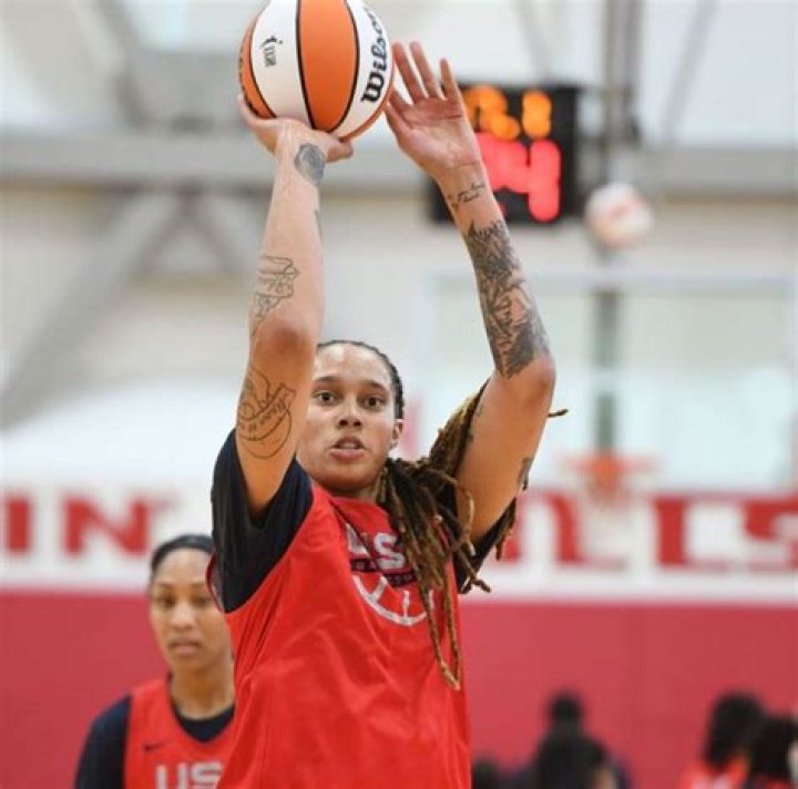 Brittney Griner Wiki, Age, Height, Husband, Kids, Family, Biography