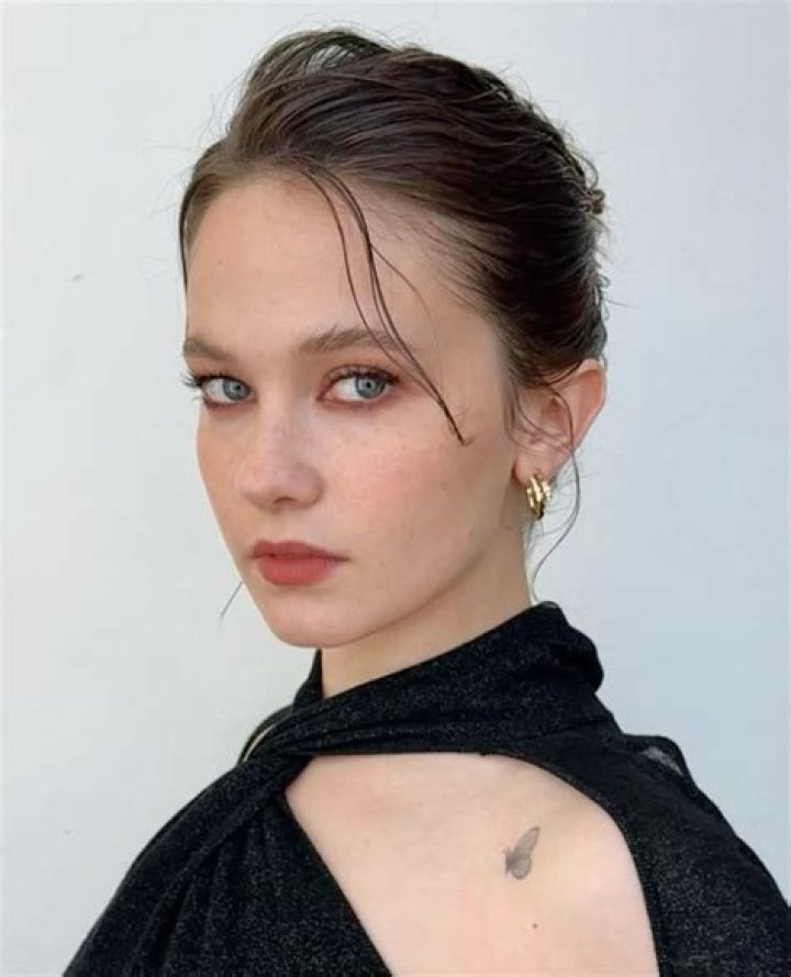 Cailee Spaeny Short hair styles, Model, Hair styles