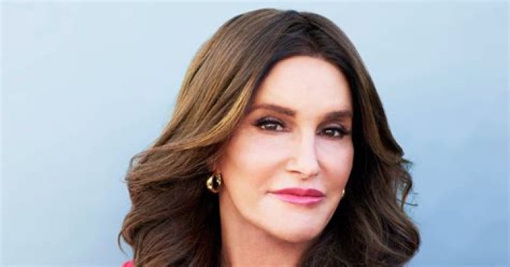 Caitlyn Jenner Refuses to Dance With Men in Salsa Class Watch