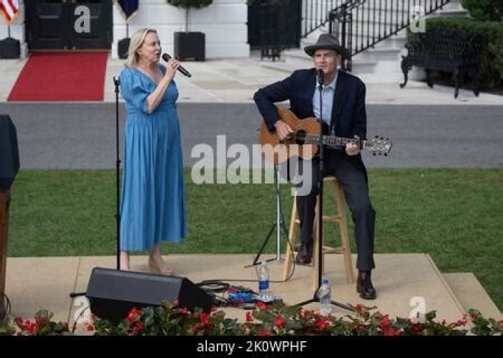 Caroline Smedvig sings at an event celebrating the passage of H.R. 5376