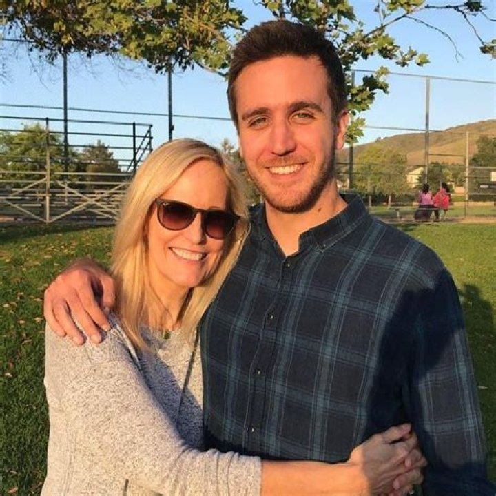 Carrie Beth Van Dyke,an American actress,and Daughter of Dick Dyke