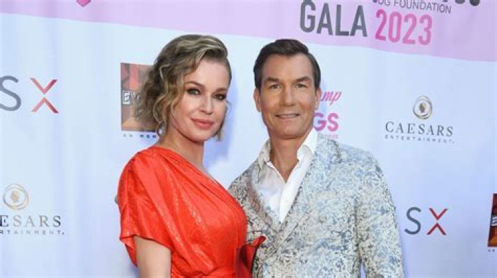 Celebrity & Entertainment Jerry O'Connell Brings His Adorable Twin