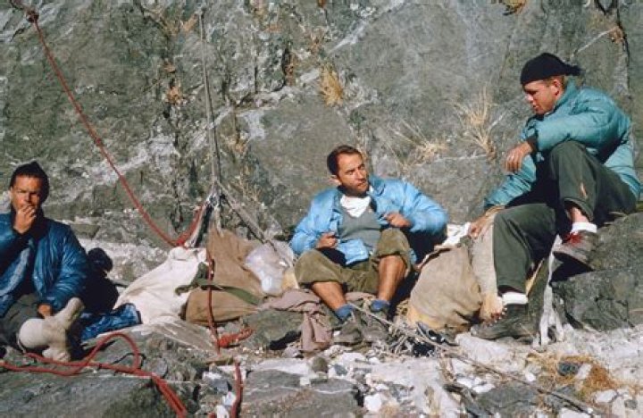Chouinard gives up his assets in Patagonia to save the Gripped