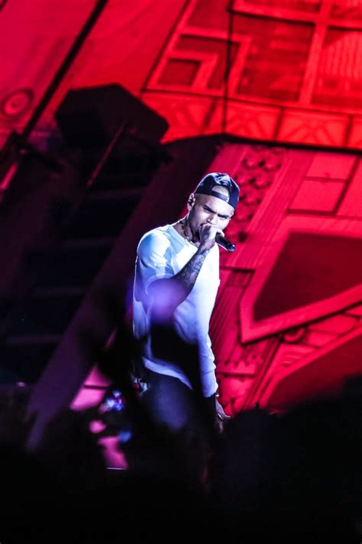 CHRIS BROWN LIVE IN DUBAI WITH SPECIAL GUEST SEAN KINGSTON AT COCACOLA