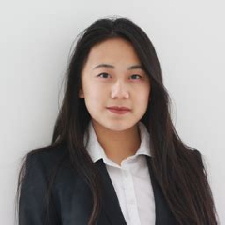 Cindy Zheng Communication Science University of Amsterdam XING
