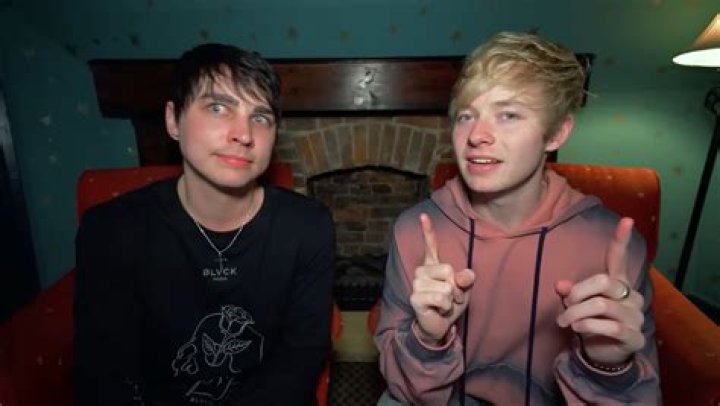Colby Brock, Sam And Colby, Cute Anime Guys, Cute Guys, Black Hair
