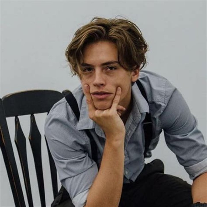 cole sprouse hair